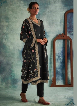 Black Georgette Indian women's salwar kameez with dupatta ready to wear