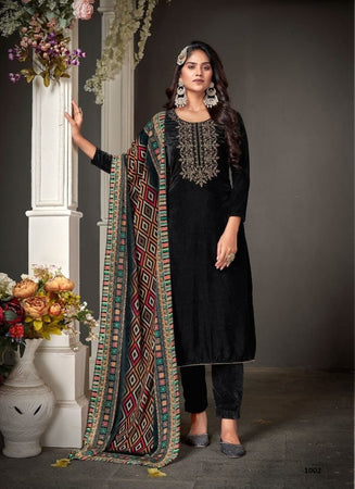 Black Georgette Indian women's salwar kameez with dupatta ready to wear