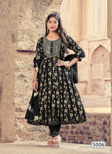 Black Georgette Indian women's salwar kameez with dupatta ready to wear