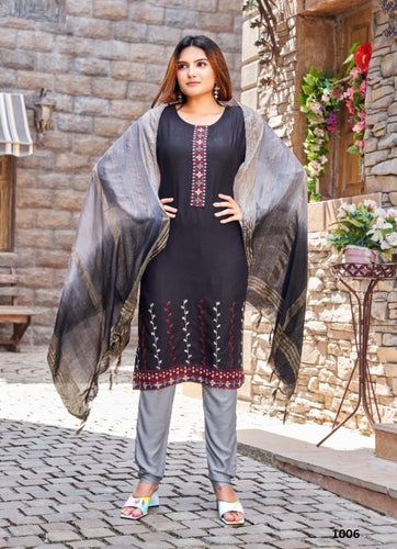 Black Georgette Indian women's salwar kameez with dupatta ready to wear